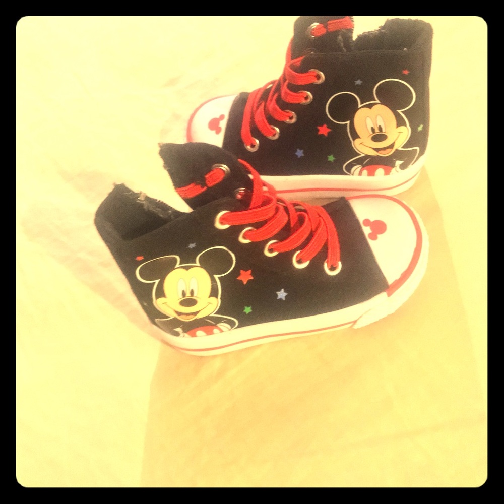 Baby shoes